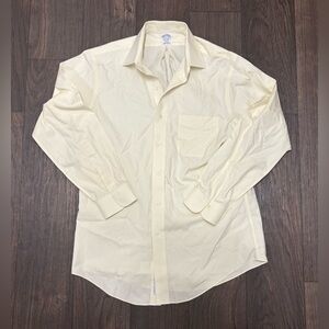 Brooks Brothers Regent Dress Shirt Cream Non-Iron Cotton 15.5 33